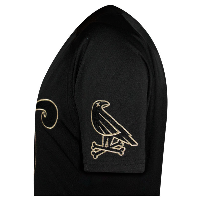 The New Gold jersey by Crowdead. Sleeve view.